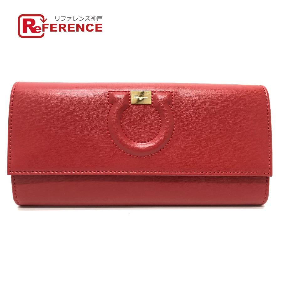 美品 Salvatore Ferragamo サルヴァトーレフェラガモ 二つ折り財布 財布 ガンチーニ 長財布 レッド レディース【中古】 | 