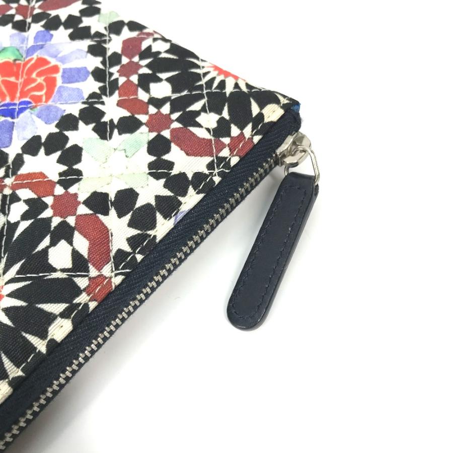 新品同様 CHANEL シャネル A82074 フラワー キルティング マトラッセ 花柄 クラッチバック 2014年 クリスマス限定 ポーチ【中古】 | CHANEL | 04