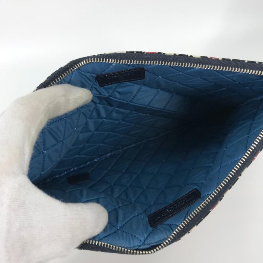 新品同様 CHANEL シャネル A82074 フラワー キルティング マトラッセ 花柄 クラッチバック 2014年 クリスマス限定 ポーチ【中古】 | CHANEL | 07
