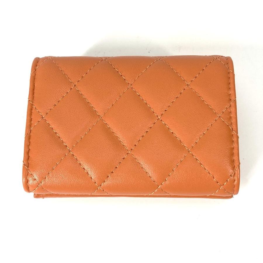美品 CHANEL シャネル AP0230 マトラッセ コンパクトウォレット CC ココマーク 3つ折り財布 オレンジ レディース.【中古】 | CHANEL | 01