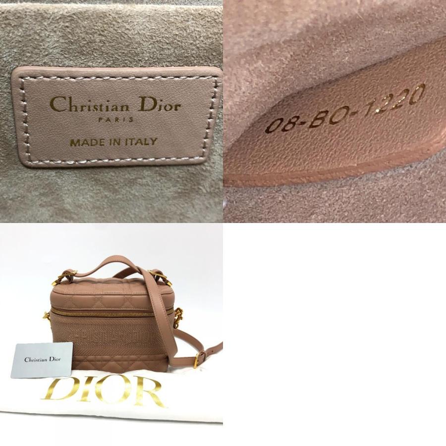 未使用 Dior ディオール スモール ヴァニティ バニティバッグ カナージュステッチ ロゴ 2WAY 肩掛けバック 斜め掛けバック 【中古】 |  | 09