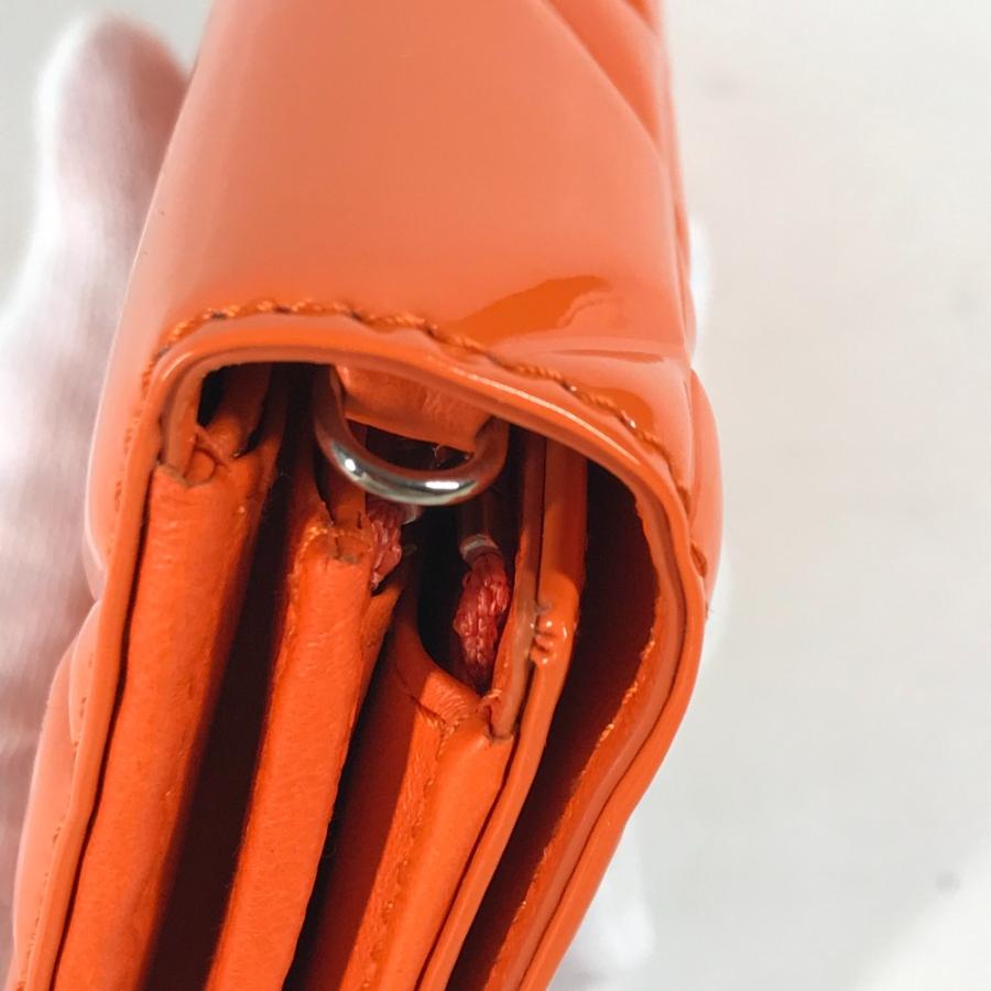 新品同様 Dior ディオール レディディオール カナージュ 二つ折り チェーンウォレット エナメル ロゴチャーム 長財布 オレンジ【中古】 |  | 06