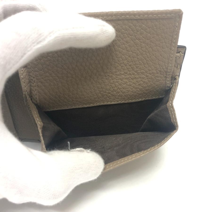 未使用 FENDI フェンディ 7M0194 セレリア 2つ折り財布 財布 ウォレット ステッチ 2つ折り財布 グレー メンズ.【中古】 | FENDI | 07