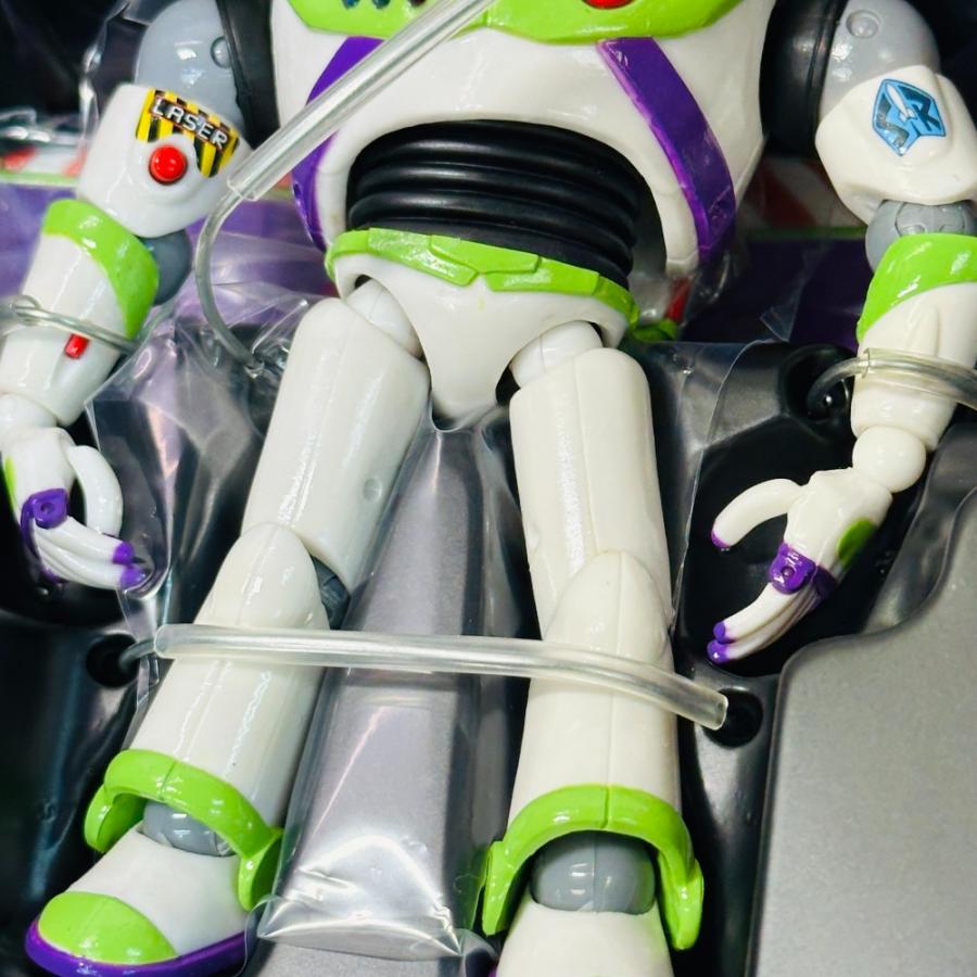 KAIYODO 海洋堂 バズ・ライトイヤー ホビー おもちゃ 玩具 特撮リボルテック SERIES No.011  フィギュア ホワイト メンズ【中古】 |  | 03