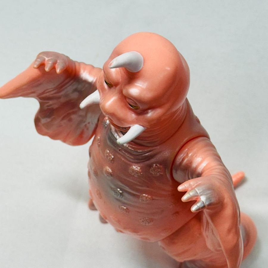 BANDAI バンダイ 冷凍怪獣ペギラ ホビー おもちゃ 玩具 オブジェ 置物 ブルマァク ウルトラQ ソフビ ピンク メンズ【中古】 |  | 09