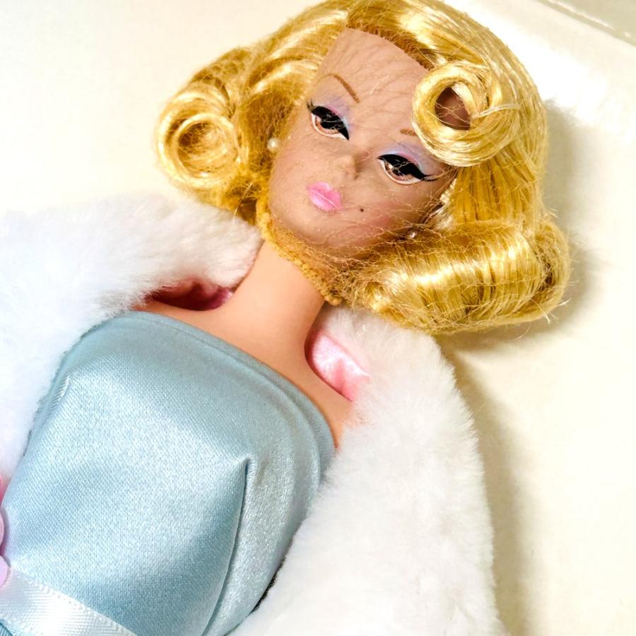 MATTEL マテル バービー 着せ替え人形 ホビー おもちゃ バービー ファッションモデル・コレクション 人形 ブルー レディース【中古】 |  | 01