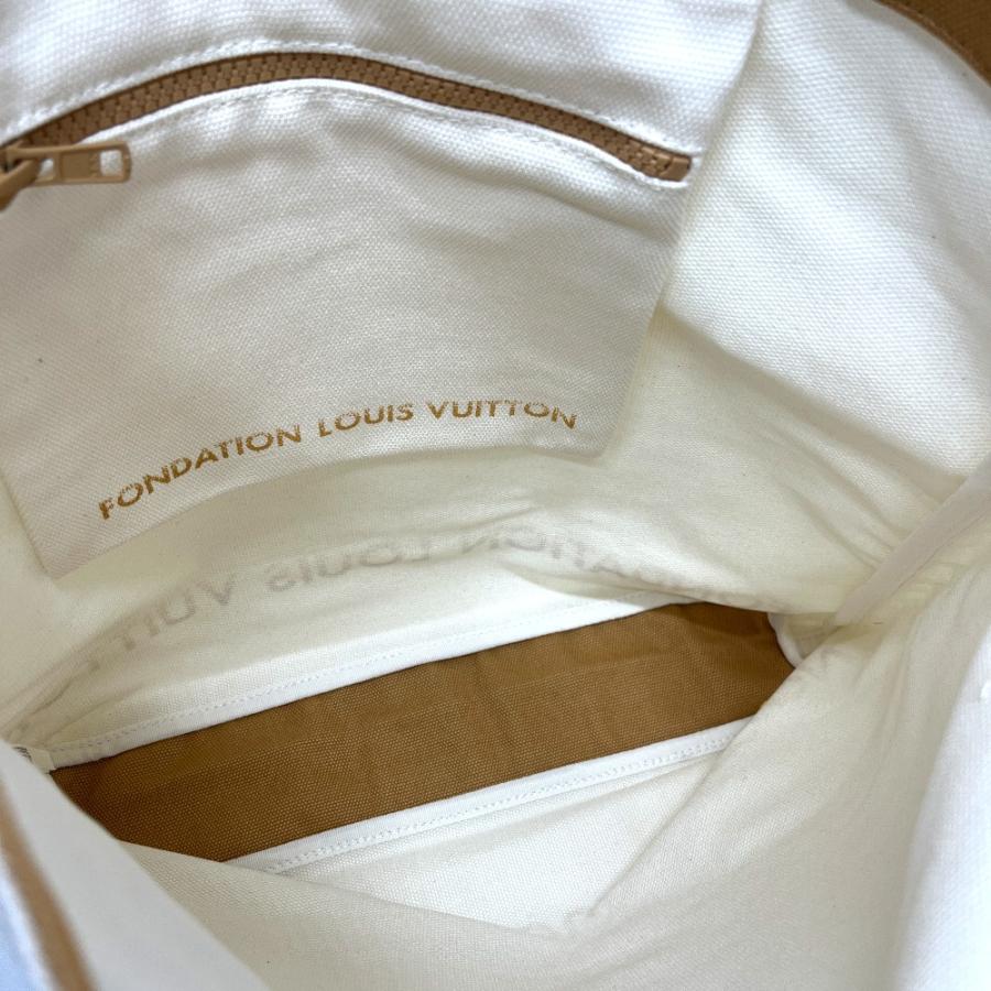 新品 FONDATION LOUIS VUITTON フォンダシオン ルイ・ヴィトン 美術館