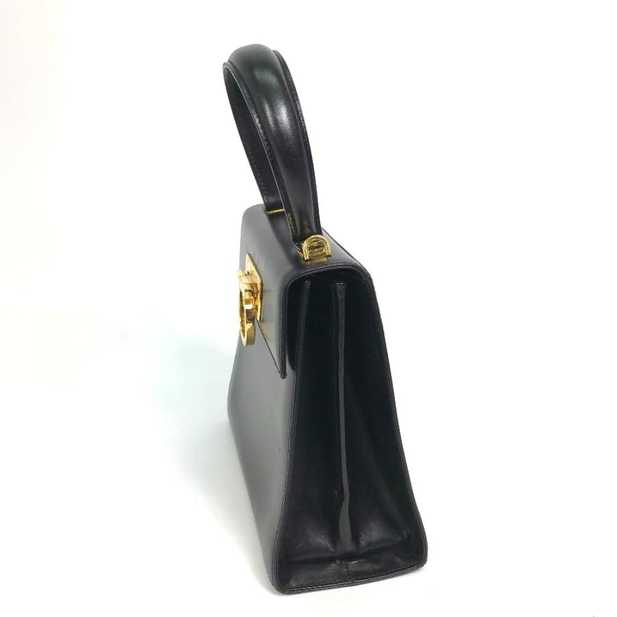 Salvatore Ferragamo サルヴァトーレフェラガモ 肩掛け ガンチーニ 2WAY ショルダーバッグ ショルダーバッグ レザー ブラック【中古】 |  | 02