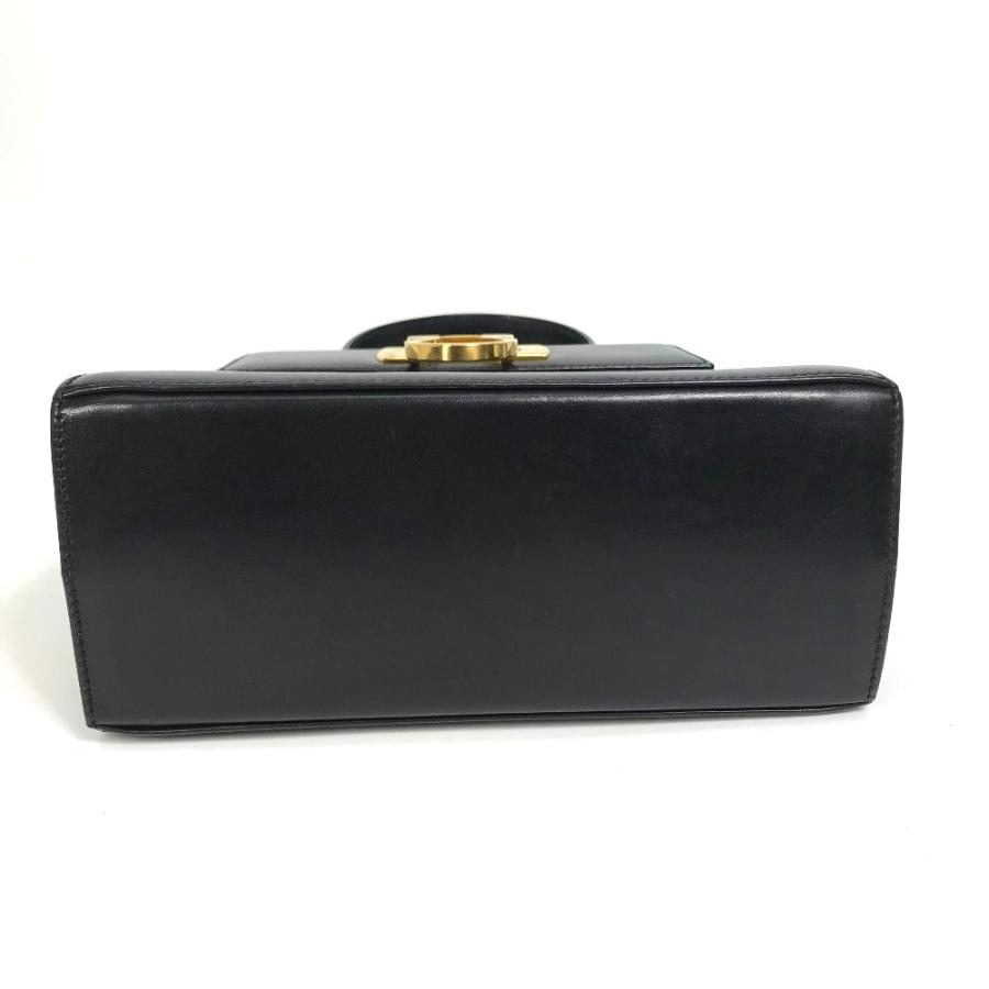 Salvatore Ferragamo サルヴァトーレフェラガモ 肩掛け ガンチーニ 2WAY ショルダーバッグ ショルダーバッグ レザー ブラック【中古】 |  | 03