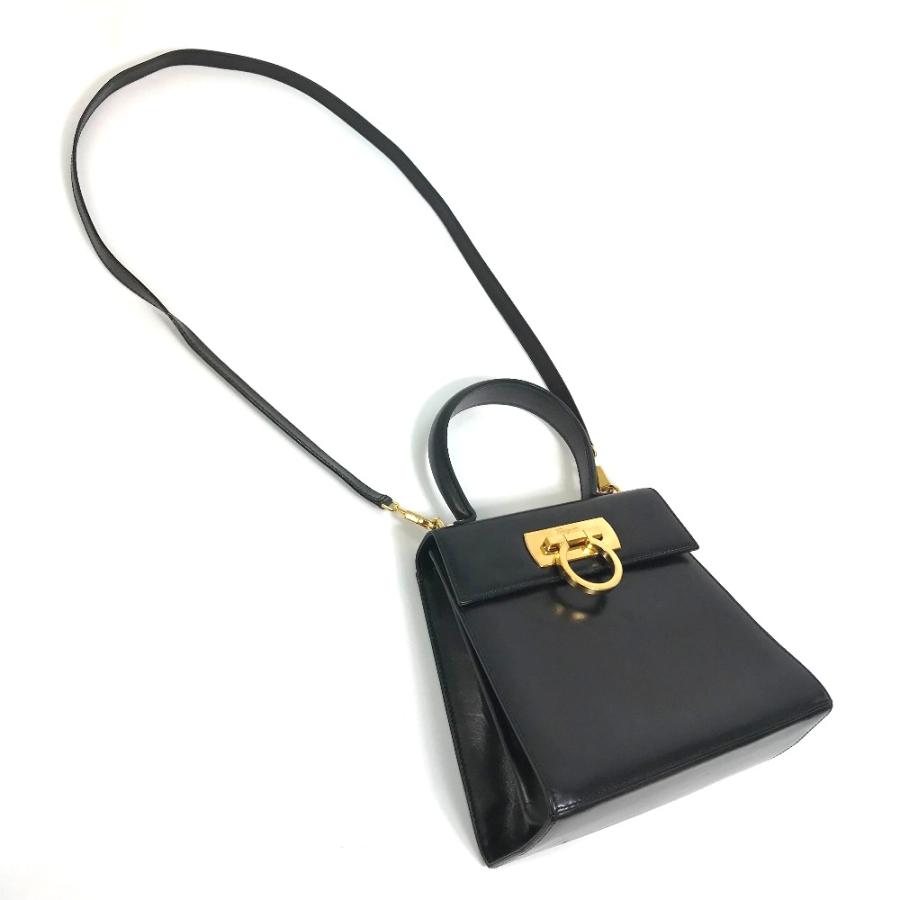 Salvatore Ferragamo サルヴァトーレフェラガモ 肩掛け ガンチーニ 2WAY ショルダーバッグ ショルダーバッグ レザー ブラック【中古】 |  | 04