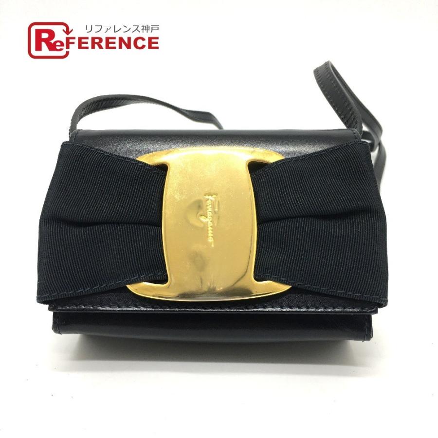 Salvatore Ferragamo サルヴァトーレフェラガモ AQ216164 ヴァラ