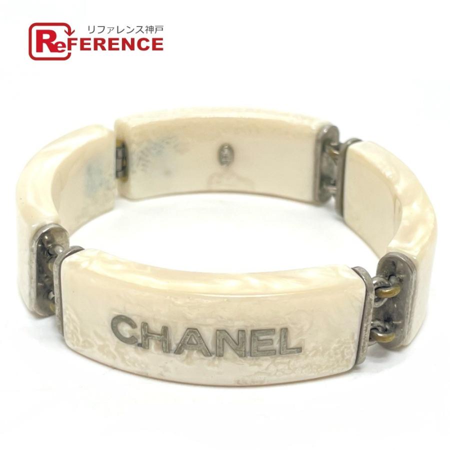 CHANEL シャネル ロゴ 99A バングル ブレスレット アクセサリー プラスチック レディース ホワイト系 :G-210825-31