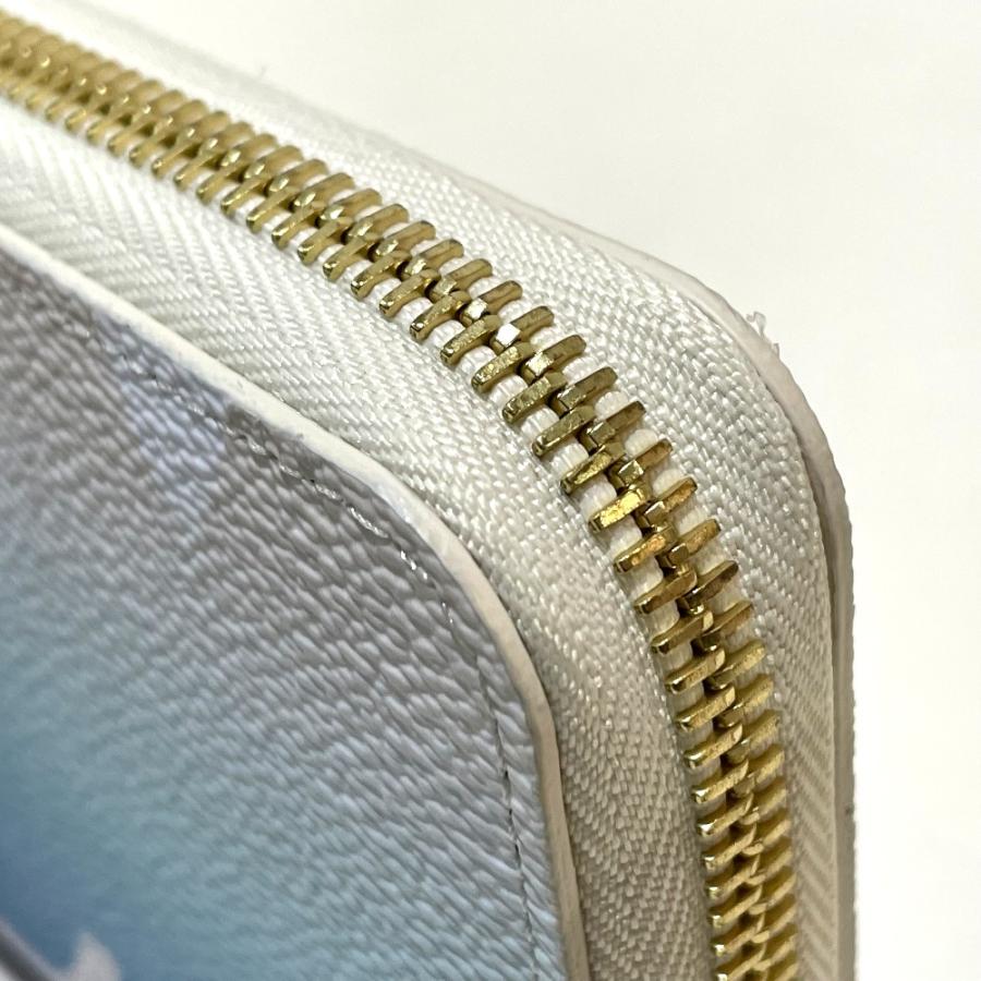 LOUIS VUITTON ルイヴィトン M80360 モノグラムジャイアント バイ・ザ・プール ジッピーウォレット 長財布  ブルー レディース【中古】 | LOUIS VUITTON | 03