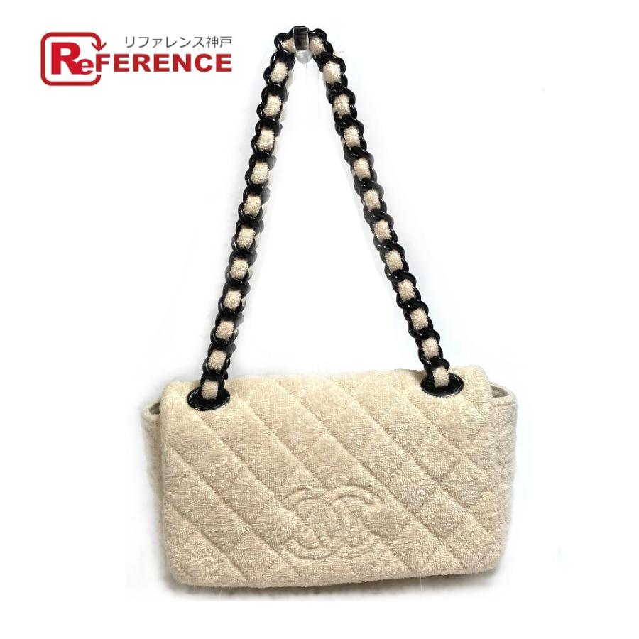 CHANEL（シャネル） ココマーク CC マトラッセ パイル地 プラスチック 