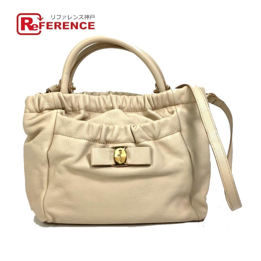 フェラガモ イントレチャートヴァラキルティング2way ショルダーバッグ