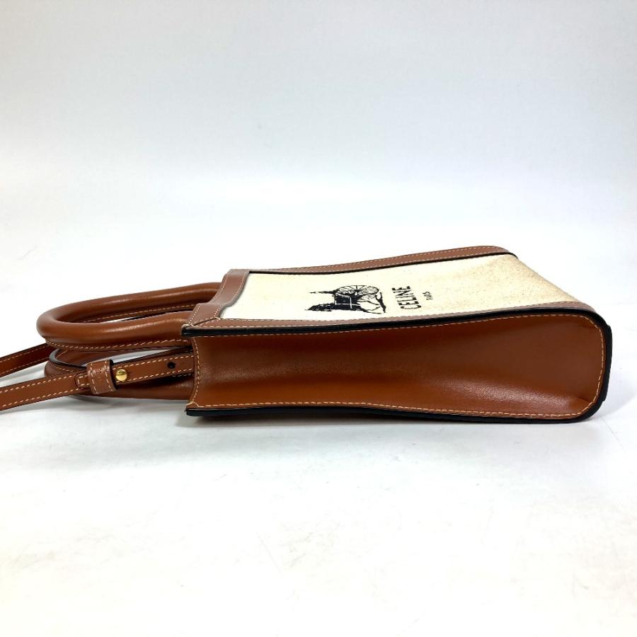 セリーヌ CELINE バーティカルカバ ミニ 193302DCI.02NT 馬車 カバン 2WAY ショルダーバッグ キャンバス/レザー ナチュラル ベージュ CELINE（セリーヌ） 193302DCI.02NT 馬車 バーティカルカバ ミニ 2WAY