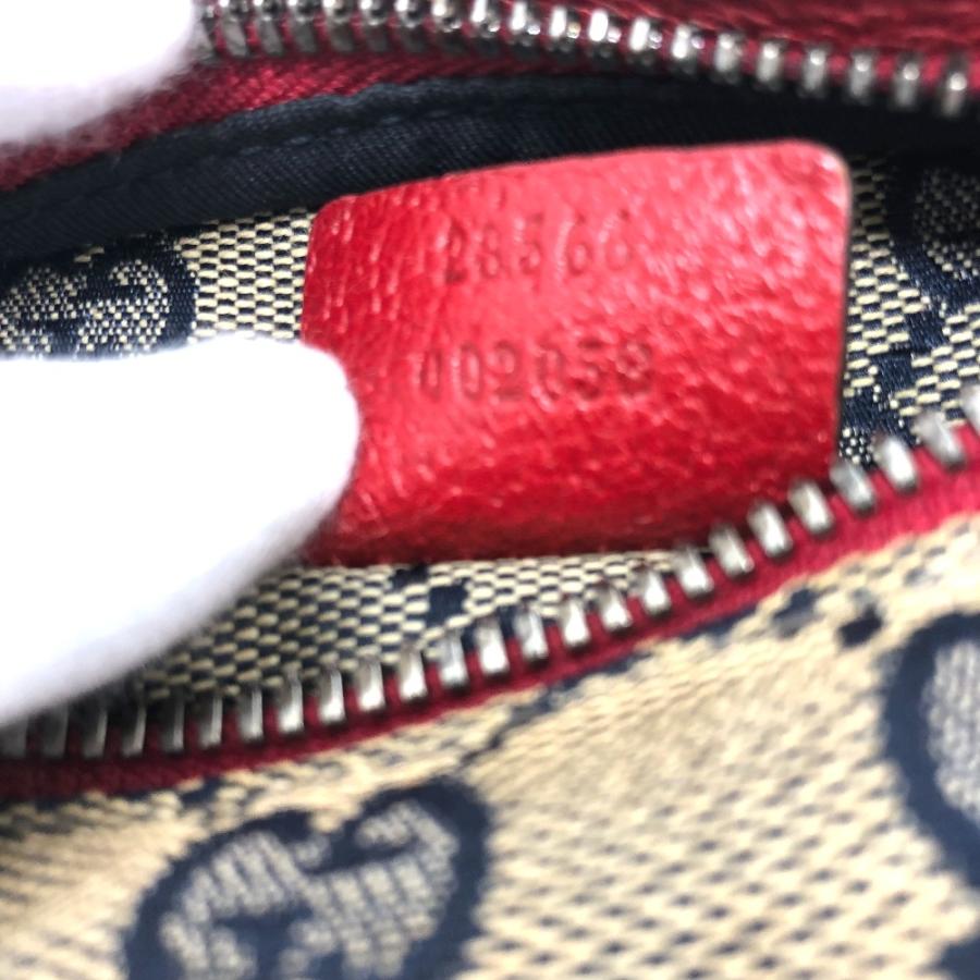 GUCCI ボディバッグ ブラック ロゴパターン GGエンブレム〕スモール クロスボディバッグ ・ブラック GGレザー
