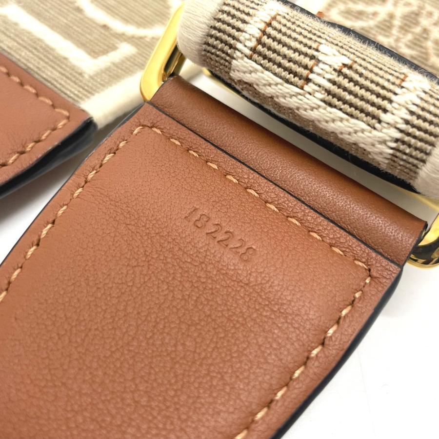 LOEWE（ロエベ） ロゴ アナグラム バッグアクセサリー ショルダー
