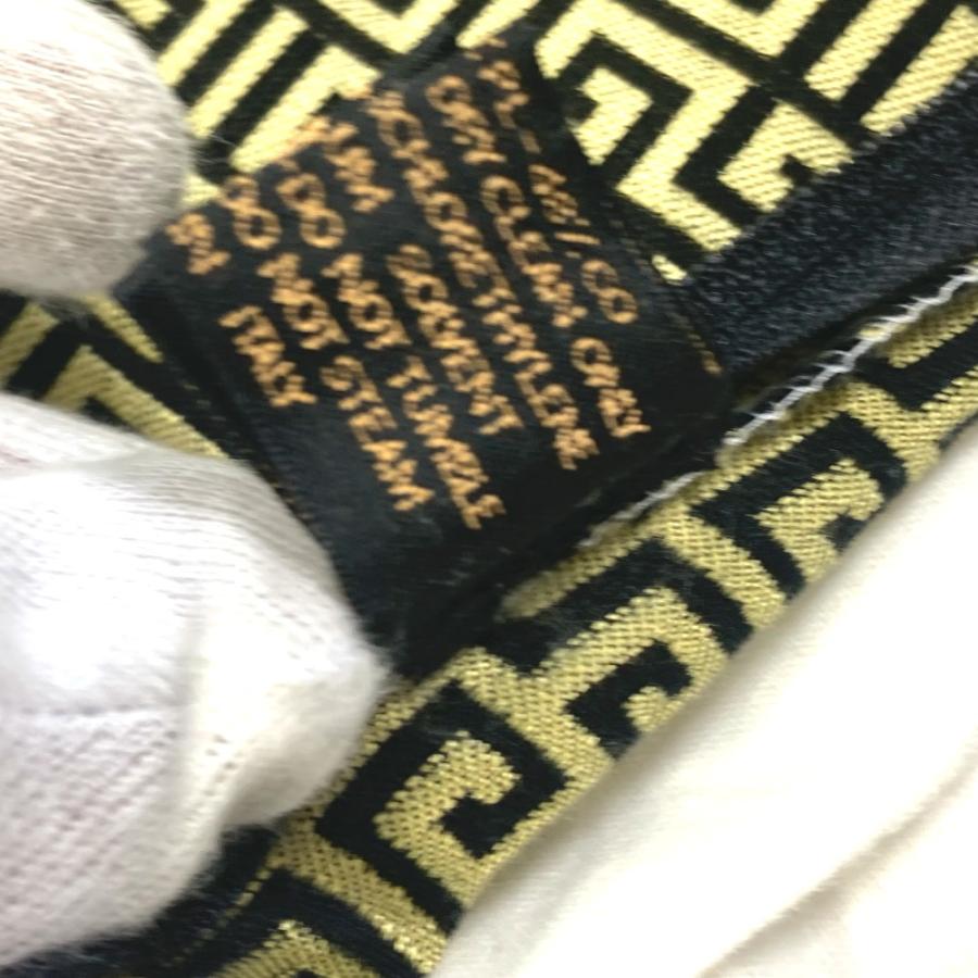 美品 VERSACE ヴェルサーチ 総柄 グレカ メデューサ ピロー 枕 インテリア クッション ブラック レディース【中古】 |  | 08