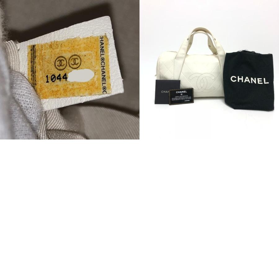 CHANEL シャネル A30899 シェブロン Vステッチ カバン ハンドバッグ CC ココマーク ボストンバッグ ホワイト レディース【中古】の画像