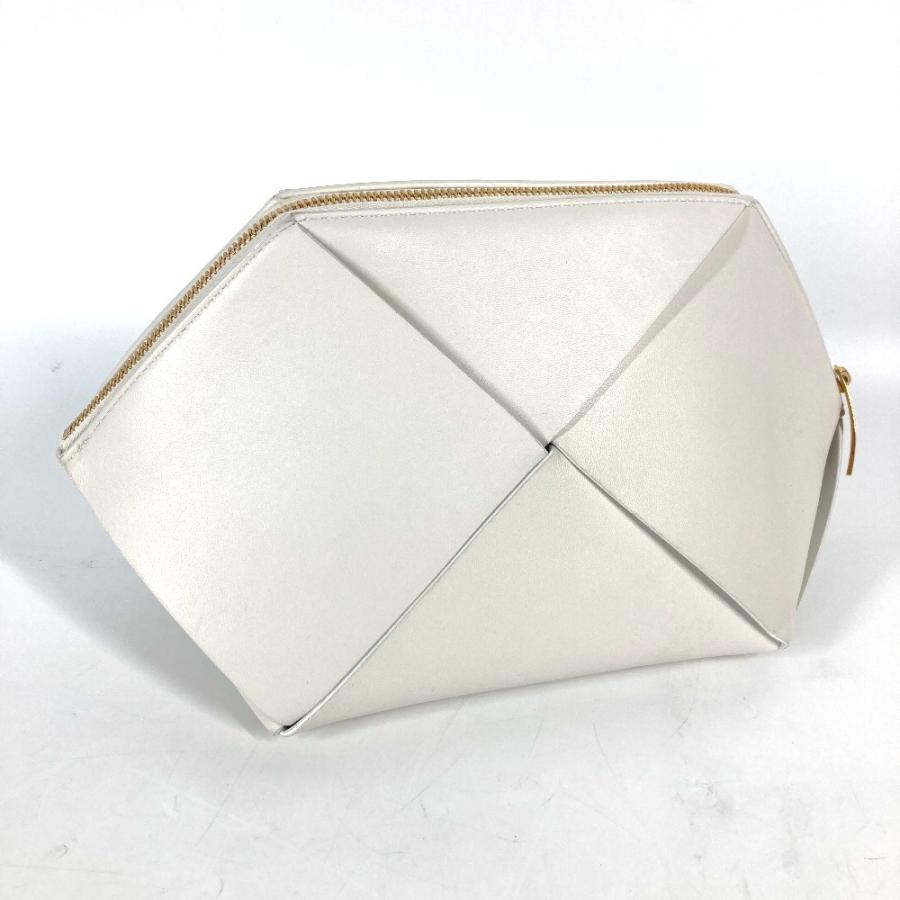 BOTTEGA VENETA ボッテガヴェネタ 666696 Chalk チョーク クラッチバッグ マキシイントレチャート ポーチ ホワイト レディース【中古】 |  | 02