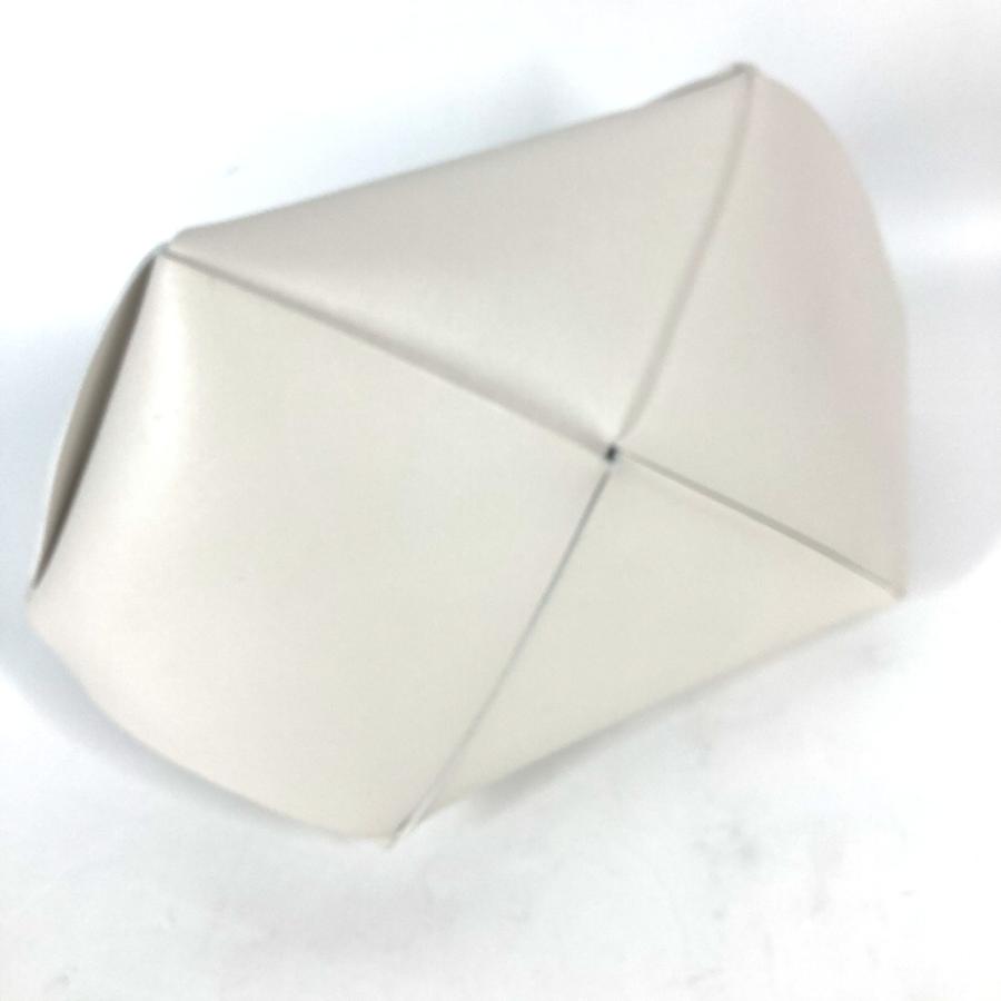 BOTTEGA VENETA ボッテガヴェネタ 666696 Chalk チョーク クラッチバッグ マキシイントレチャート ポーチ ホワイト レディース【中古】 |  | 05