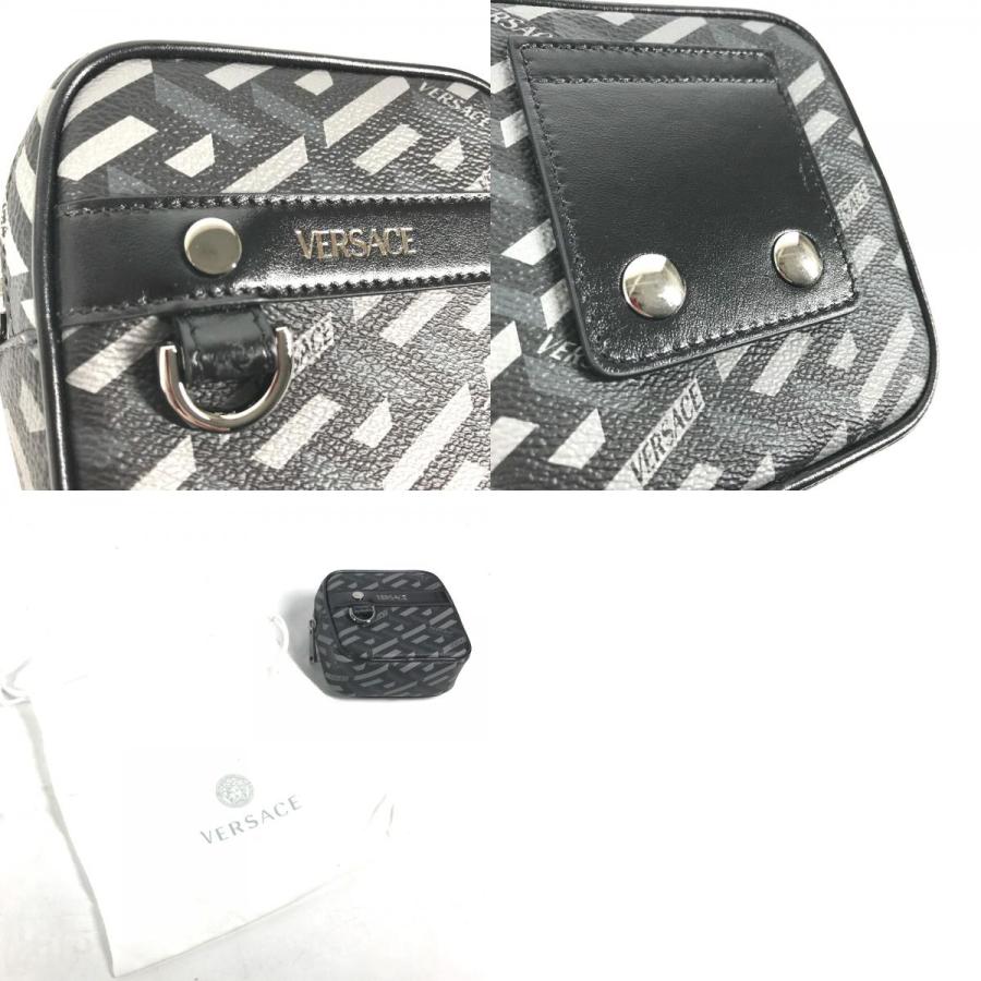 未使用 VERSACE ヴェルサーチ 総ロゴ ラグレカ スクレア メイクポーチ