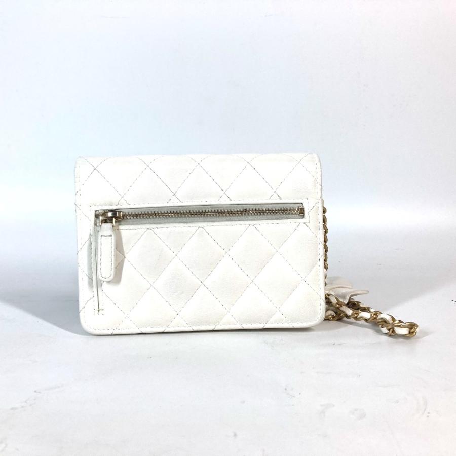 シャネル CHANEL CC ココマーク フリル チェーンウォレット 斜め掛け カバン ショルダーバッグ 長財布 レザー ホワイト 美品 CHANEL（シャネル） 美品 CC ココマーク フリル チェーンウォレット