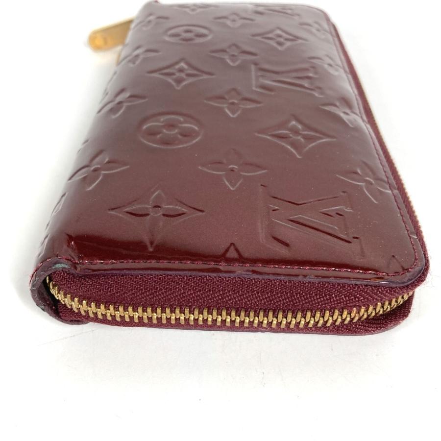 LOUIS VUITTON（ルイ・ヴィトン） M93522 ジッピーウォレット
