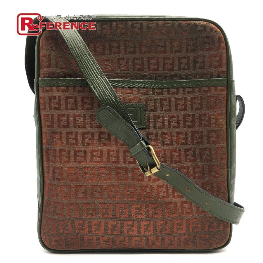 フェンディ　FENDI　ショルダーバッグ　ズッキーノ　ズッカ柄　ヴィンテージ FENDI（フェンディ） ズッキーノ ズッカ柄 ロゴ柄 ヴィンテージ