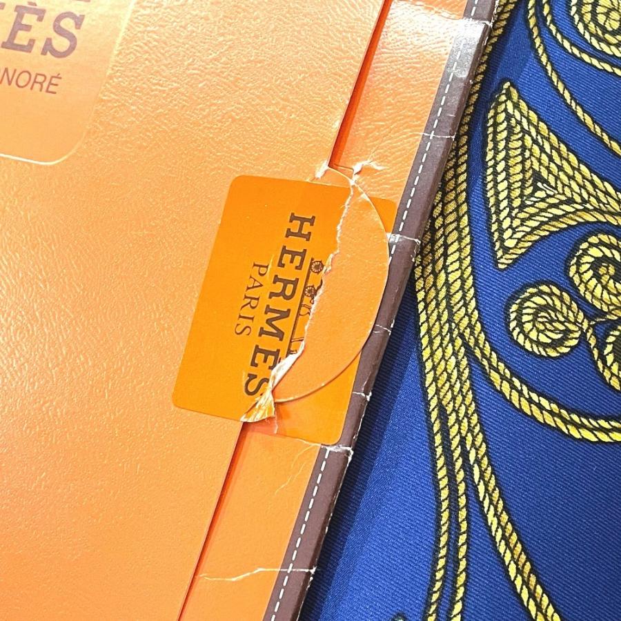 HERMES（エルメス） 美品 花柄 フラワー ARABESQUES アラベスク カレ90