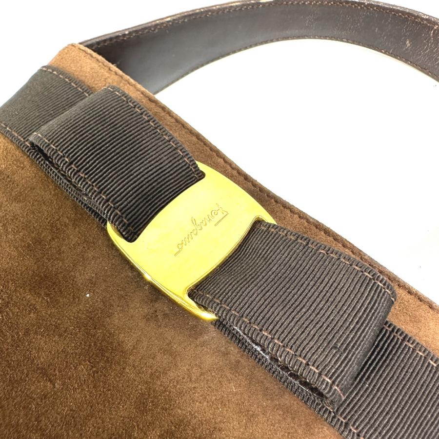 Salvatore Ferragamo サルヴァトーレフェラガモ ヴァラ リボン カバン