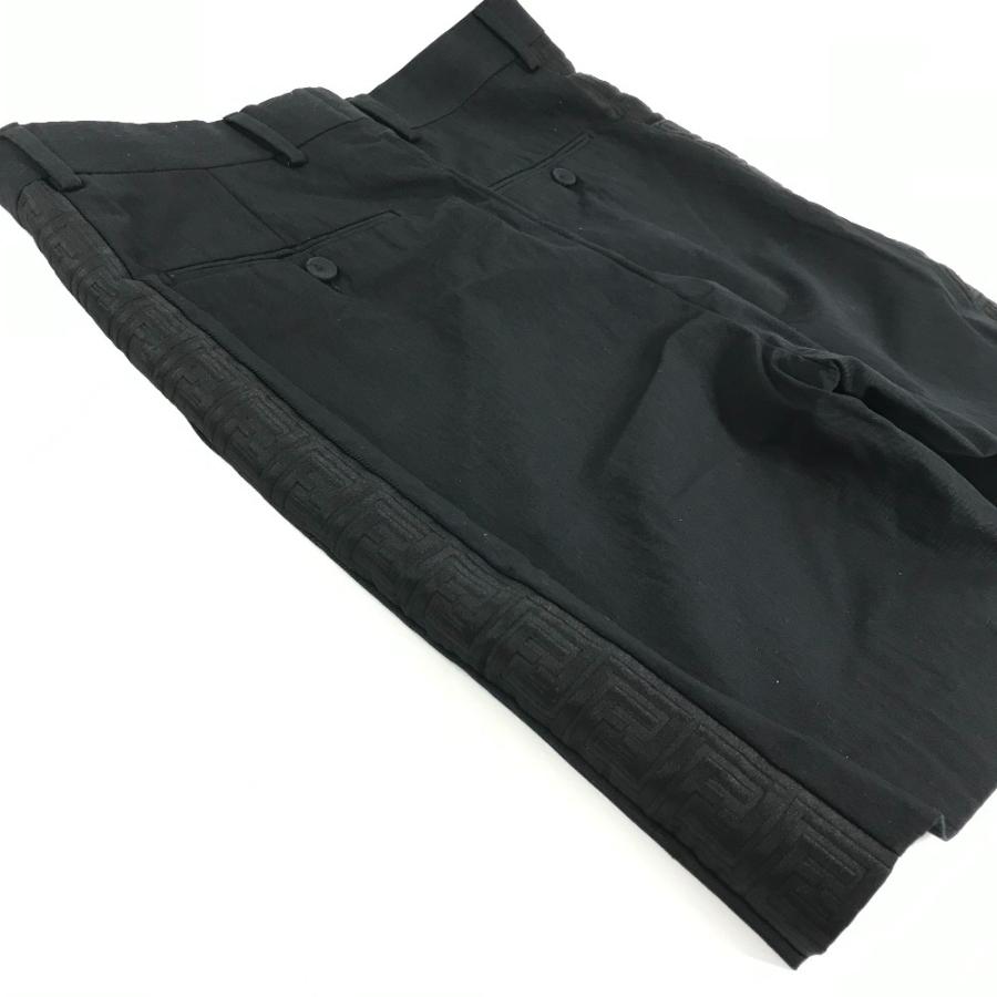 FENDI フェンディ FB0521 ロゴ パンツ ハーフパンツ ボトムス アパレル FENDACE フェンダーチェ ショートパンツ ブラック メンズ【中古】 | FENDI | 04