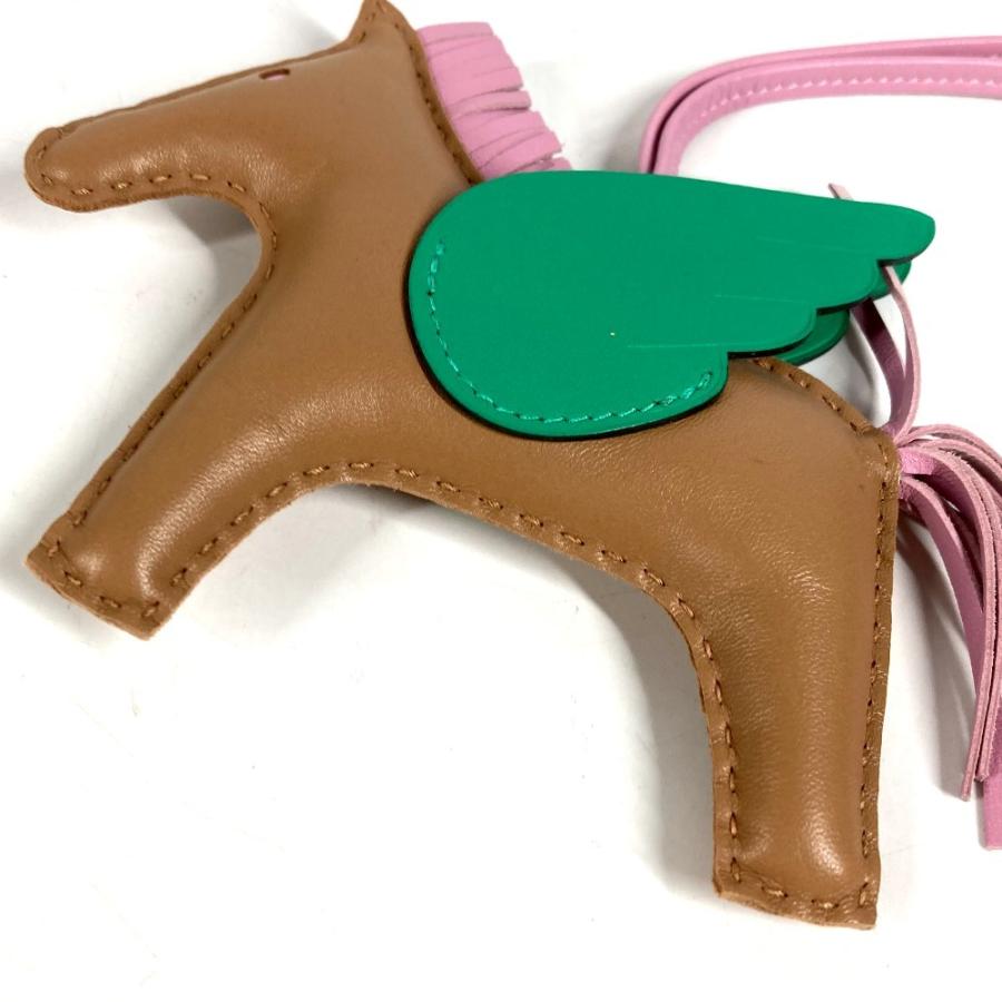 新品同様 HERMES エルメス ロデオ ペガサス MM ロデオペガサスMM バッグチャーム  馬 キーホルダー シュバル チャーム グリーン 【中古】 | HERMES | 01