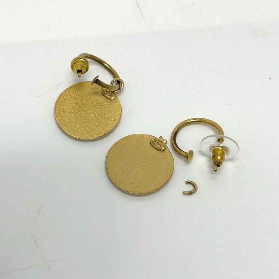 CHANEL シャネル 01P  ココマーク CC ピアス レッド レディース【中古】 | CHANEL | 01