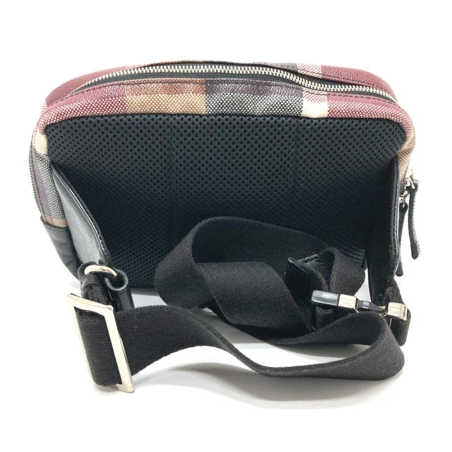 BLACK LABEL CRESTBRIDGE ブラックレーベル クレストブリッジ ロゴ