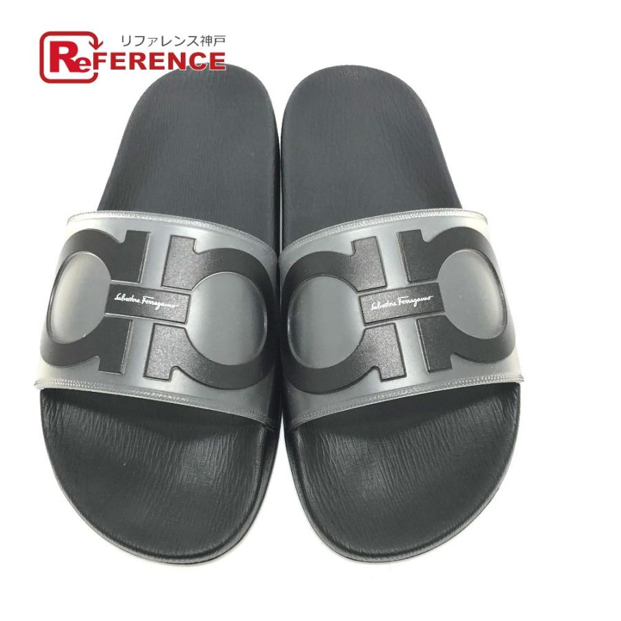 Salvatore Ferragamo サルヴァトーレフェラガモ ガンチーニ ラバーサンダル サンダル ラバー ブラック レディース【中古】未使用 | 