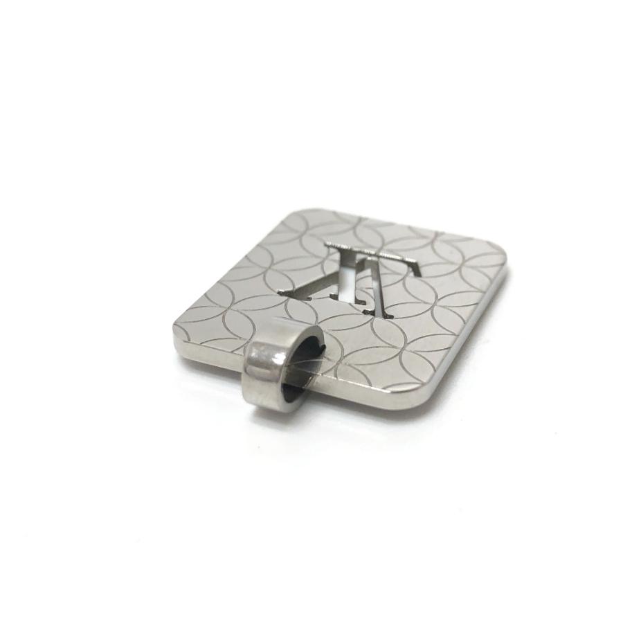 LOUIS VUITTON ルイヴィトン LV パンダンティフ・シャンゼリゼPM アクセサリー チェーン ペンダントトップ シルバー メンズ【中古】 | LOUIS VUITTON | 02