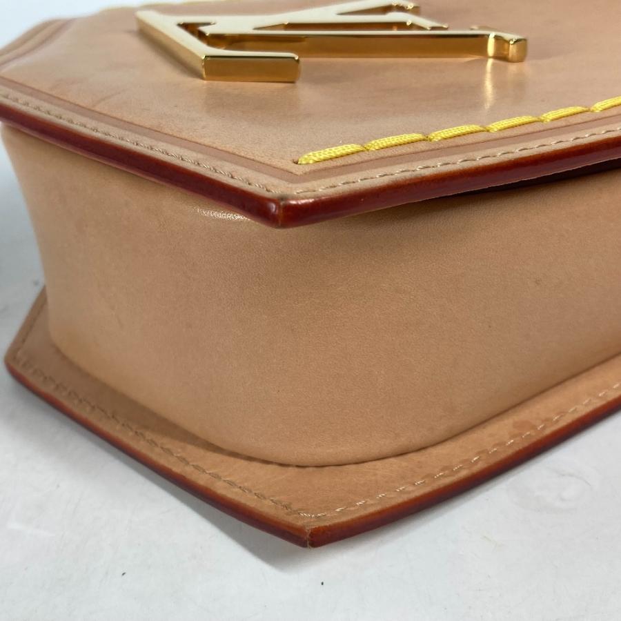 ルイヴィトン LOUIS VUITTON キーベル XL PM  M22368 ポシェット カバン 斜め掛け ショルダーバッグ ヌメ革 ベージュ LOUIS VUITTON（ルイ・ヴィトン） M22368 キーベル XL PM ポシェット