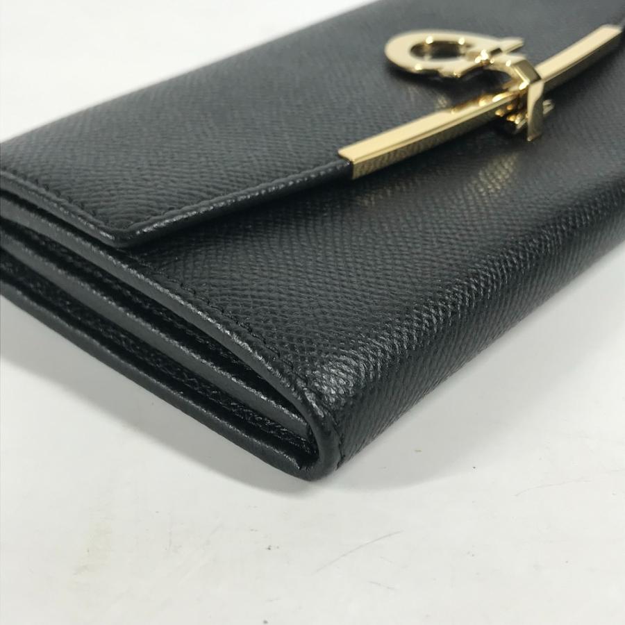 美品 Salvatore Ferragamo サルヴァトーレフェラガモ ガンチーニ ロングウォレット フラップ 長財布 ブラック レディース【中古】 |  | 05