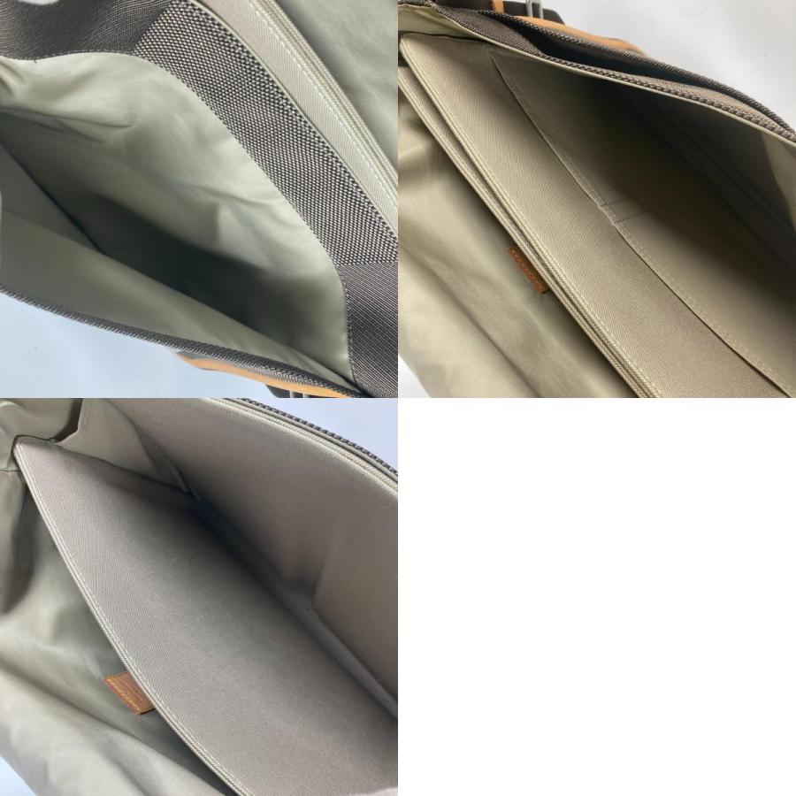 LOUIS VUITTON（ルイ・ヴィトン） M93030 メサジェ 斜め掛け カバン