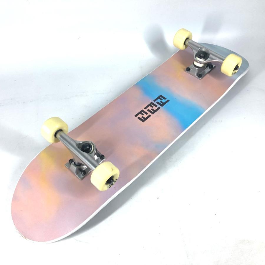 美品 FENDI フェンディ ロゴ スケボー オブジェ インテリア 板 ウッドデッキ スケートボード ブラック ユニセックス【中古】 | FENDI | 02