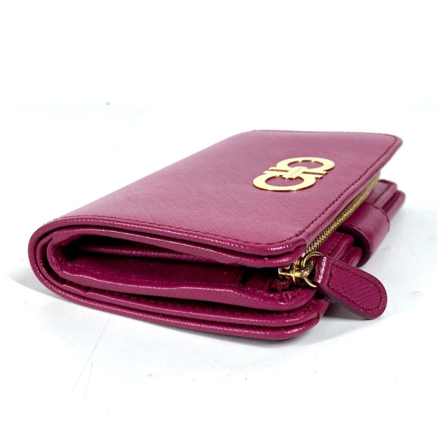 美品 Salvatore Ferragamo サルヴァトーレフェラガモ ロゴ ガンチーニ コンパクトウォレット 2つ折り財布 パープルピンク系【中古】 |  | 02
