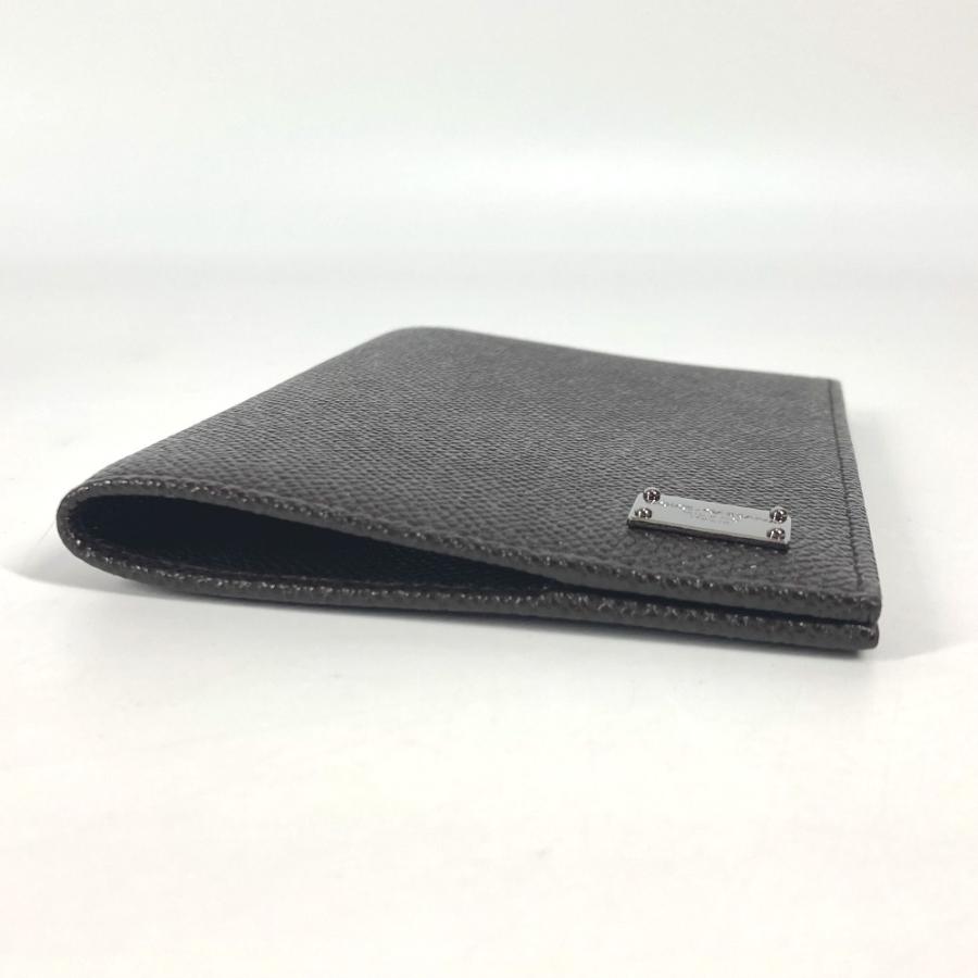 未使用 DOLCE&GABBANA ドルガバ ロゴ 2つ折り パスポートカバー ステーショナリー パスポートケース ブラウン ユニセックス【中古】 |  | 02