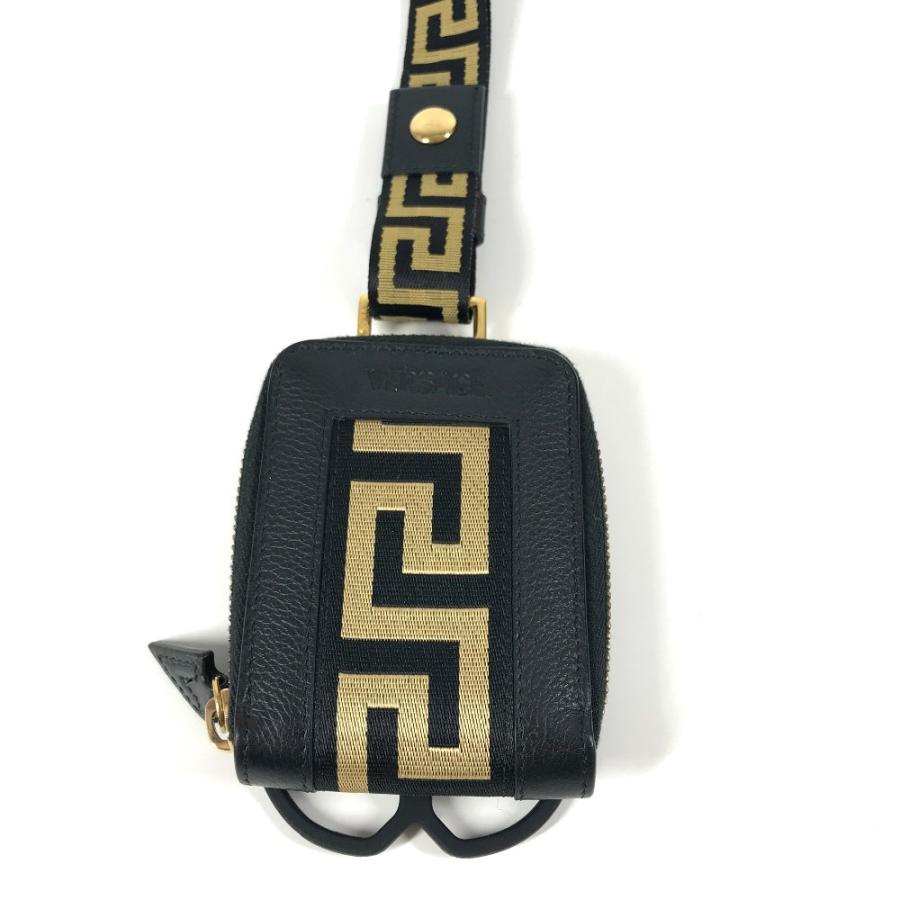 VERSACE ヴェルサーチ コインケース 財布 ポーチ ポーチ ショルダーバッグ iphoneケース スマホケース スマートフォン ブラック【中古】 |  | 01