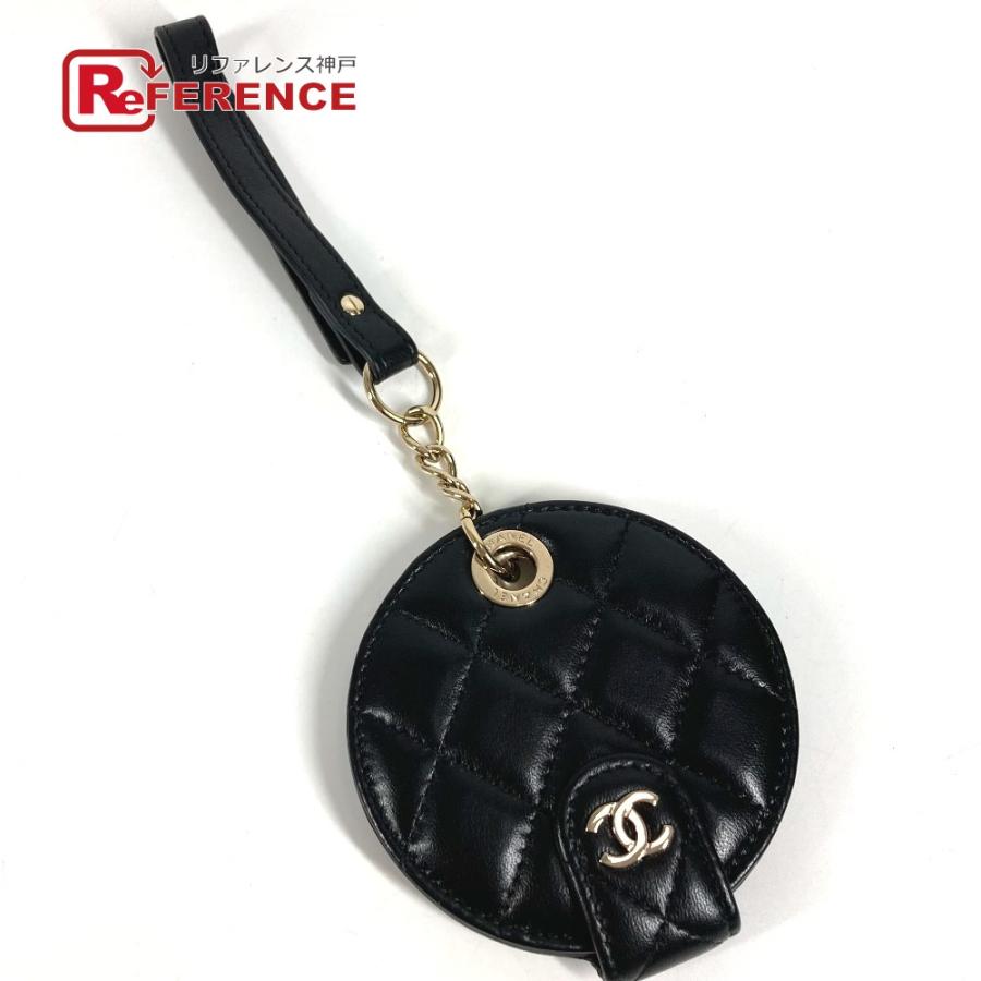 CHANEL シャネル ココマーク マトラッセ キルティング チャーム バッグチャーム キーホルダー ラウンド ネームタグ キーホルダー【中古】 | CHANEL