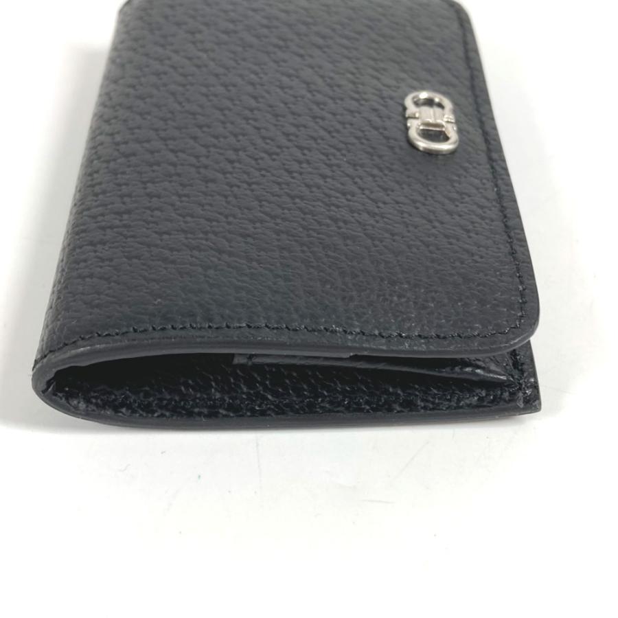 新品同様 Salvatore Ferragamo サルヴァトーレフェラガモ ロゴ ガンチーニ 財布 小銭入れ コインケース ブラック ユニセックス【中古】 |  | 03