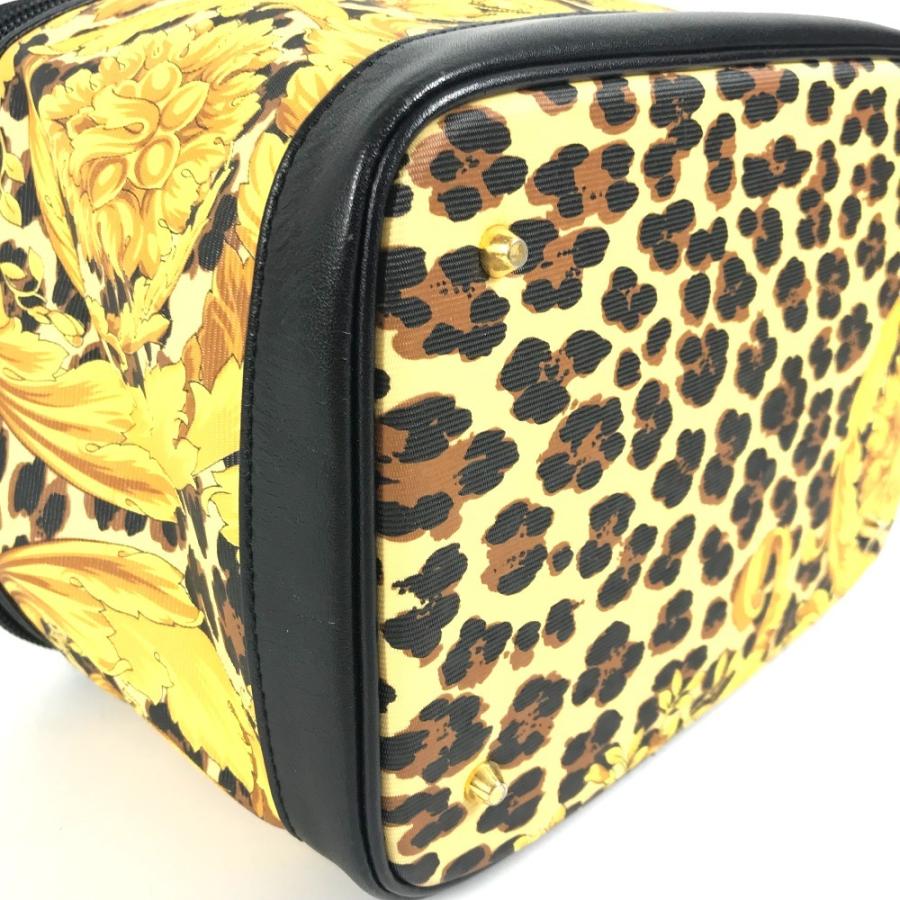 VERSACE ヴェルサーチ レオパード 豹柄 ヒョウ カバン バニティ型 ポーチ ミラー付き 鏡 ヴィンテージ ハンドバッグ イエロー【中古】 |  | 06
