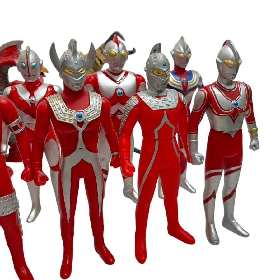 BANDAI バンダイ ウルトラマン 12体 怪獣 3体 ソフビ おもちゃ 玩具 フィギュア ホビーその他 ユニセックス【中古】 |  | 03
