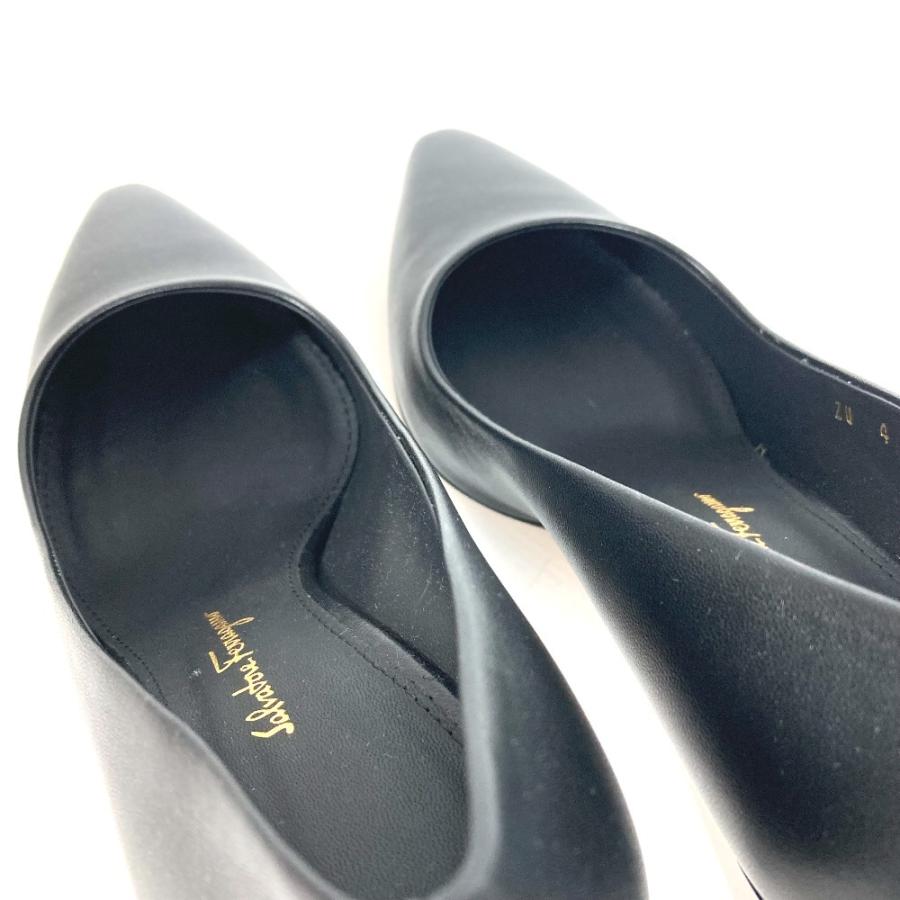新品同様 Salvatore Ferragamo サルヴァトーレフェラガモ 靴 シューズ ヒール パンプス ブラック レディース【中古】 |  | 07